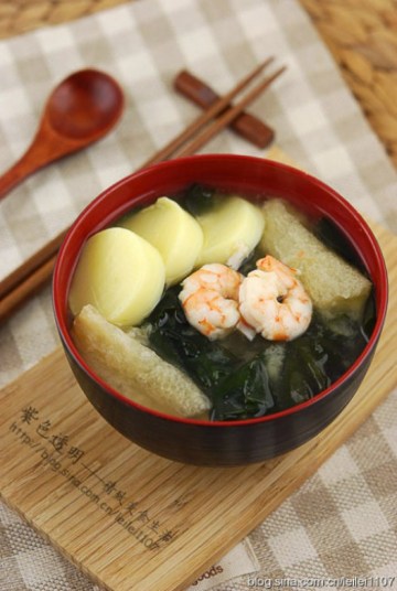 日式鲜虾味增汤做法