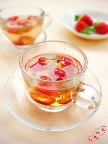 草莓山楂消脂茶做法