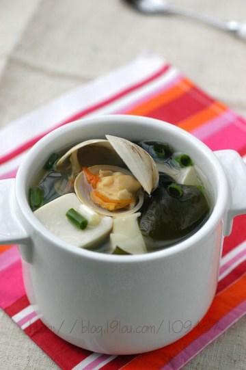 海带豆腐蛤蜊汤做法
