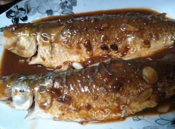 黄豆酱煮鲚鱼做法