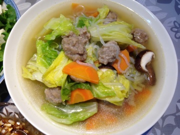 卷心菜肉丸汤做法