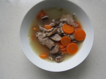 胡萝卜牛肉汤做法