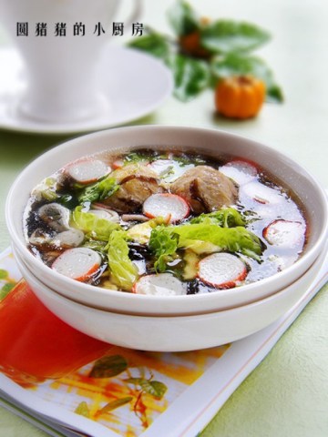 贡丸虾皮紫菜汤做法