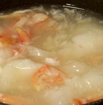 蟹肉魚肚湯做法