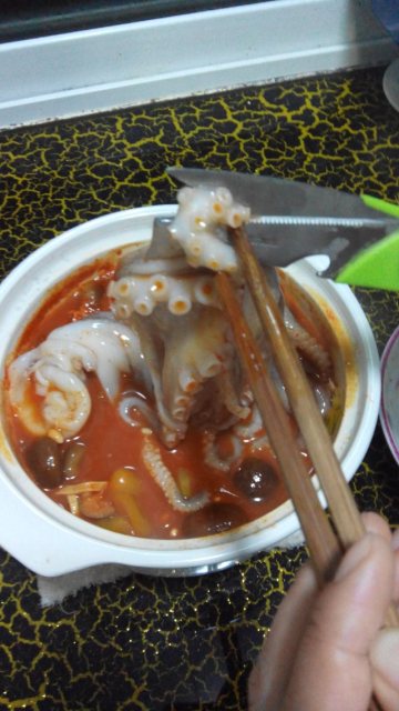 韩式砂锅八爪鱼做法