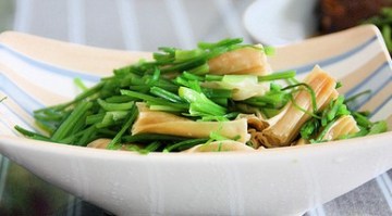 小芹菜炒腐竹做法