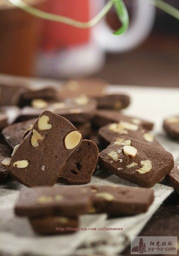 巧克力坚果饼干做法
