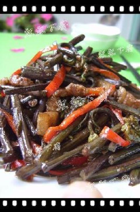蕨菜炒肉做法