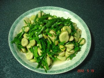 蚕豆烩韭菜做法