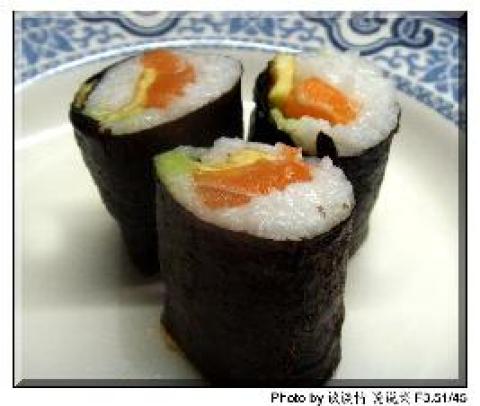 鳗鱼三文鱼寿司卷做法