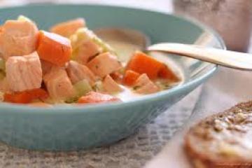 西餐 三文鱼肉蔬菜汤做法