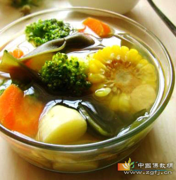 黄芪海带花椰汤做法