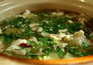川味酸菜鱼片汤做法