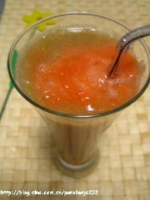 胡萝卜秋梨汁做法