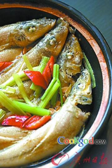 香芹豆酱焗沙鳅鱼做法