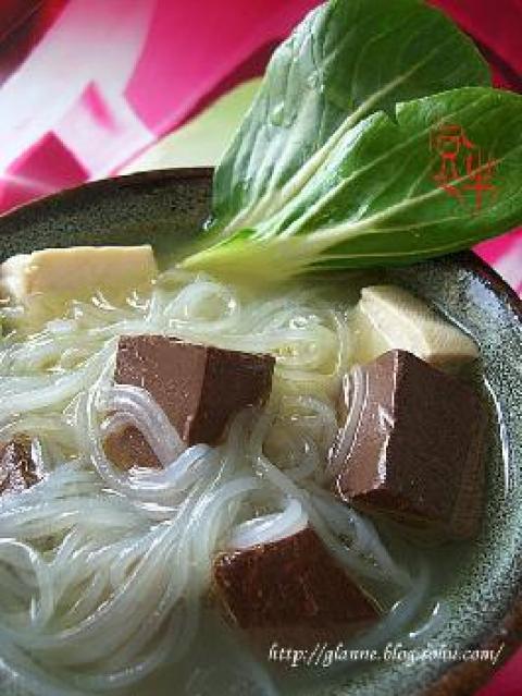 鸭血豆腐粉丝汤做法