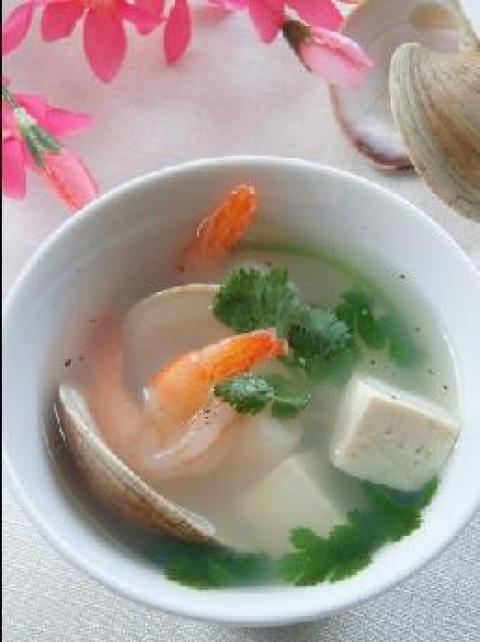 文蛤虾仁豆腐汤做法