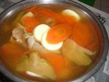 川菜番茄萝卜汤做法