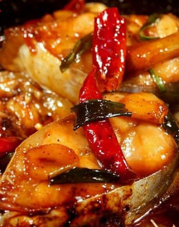 越式砂鍋煨鱼做法