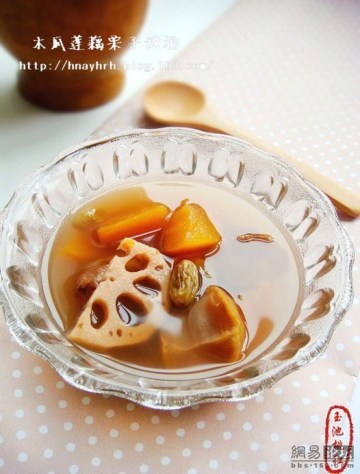 木瓜莲藕栗子甜汤做法