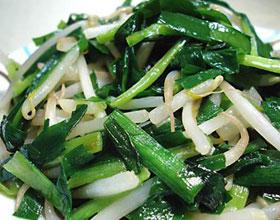 绿豆芽炒韭菜做法