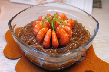 鲜虾粉丝煲做法