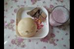小吃 美味营养的早餐－小米馒头+草莓奶昔