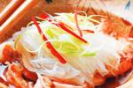 海鲜 萝卜丝蒸虾