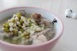 小吃 绿豆薏米沙骨汤