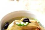 小吃 韩国传统料理的经典代表——参鸡汤