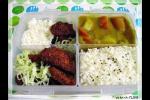 小吃 盒饭:蔬菜咖喱＋炸猪排