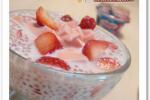 小吃 奶香草莓布丁西米露
