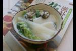 小吃 白菜牡蛎年糕汤