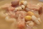 小吃 猪脚薏米美肤汤