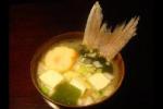 小吃 鱼骨海带芽味增豆腐汤