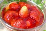小吃 清暑解热：冰冻草莓汤