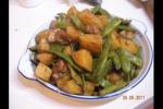小吃 猪肉扁豆焖土豆