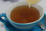 小吃 银耳香梨甘蔗罗汉果蜂蜜茶