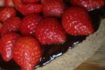 小吃 微波炉巧克力草莓蛋糕
