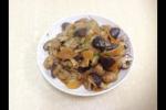 小吃 香菇焖油豆腐